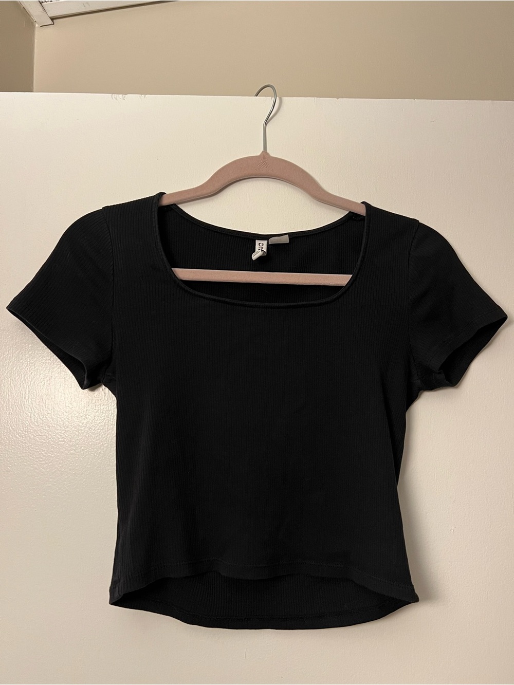 H&M Divided Black Scoop Crop Top